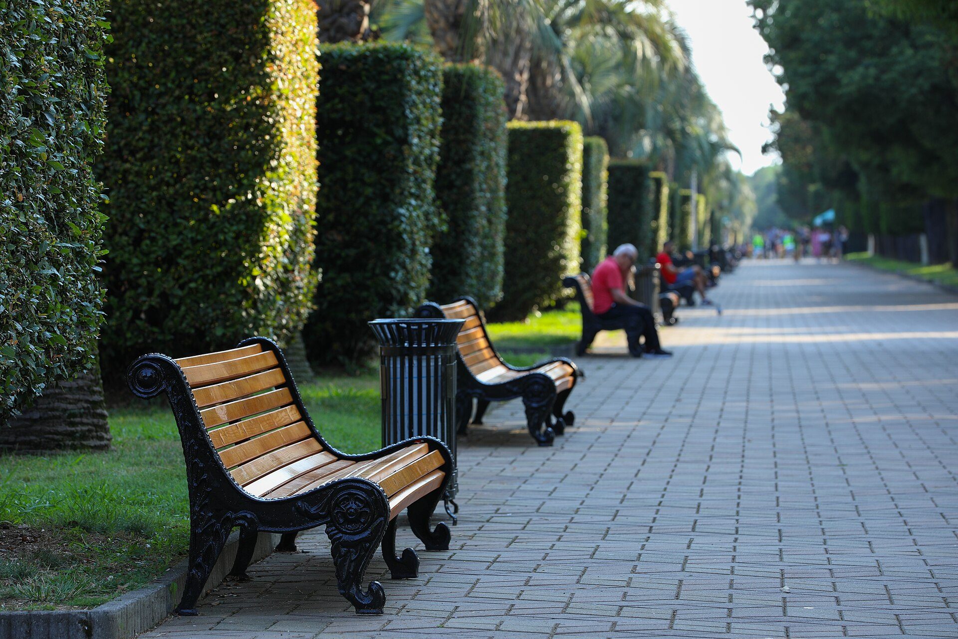 Batumi Boulevard, the green walk along the seafront