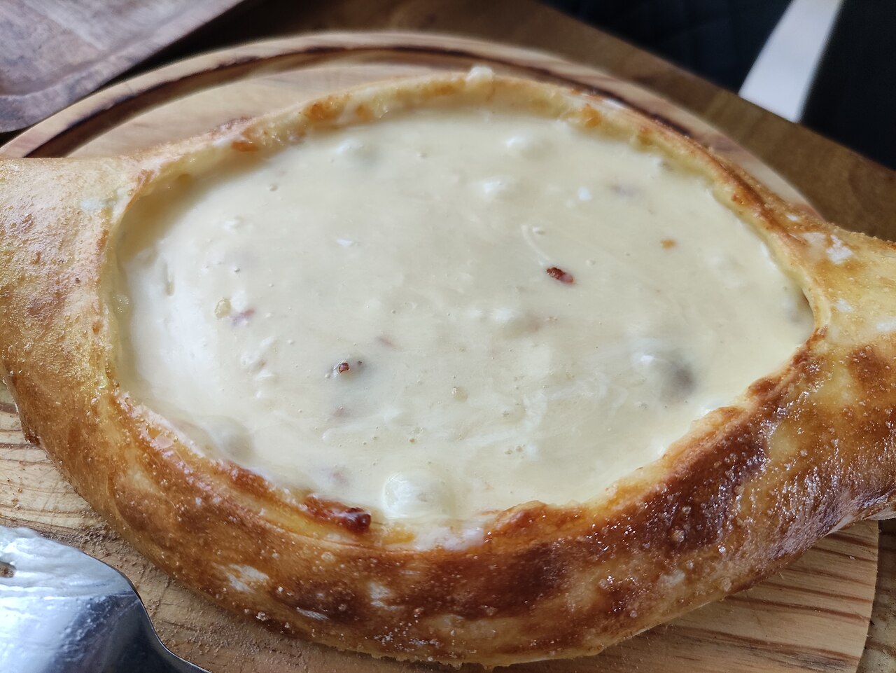Adjarian khachapuri